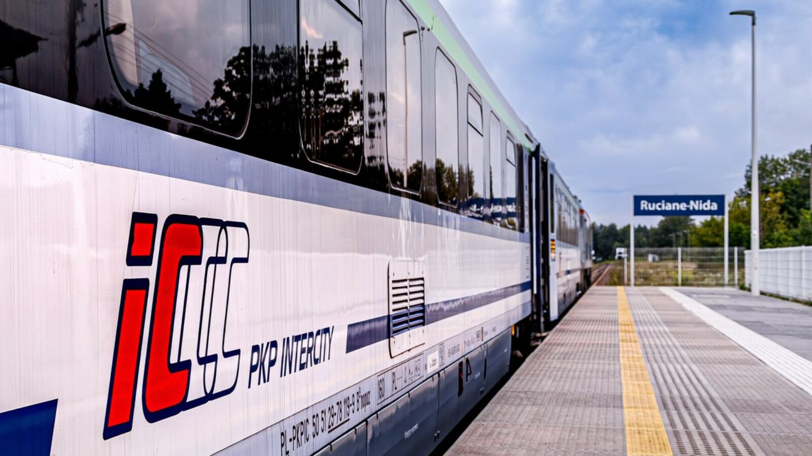 pkp intercity grafika