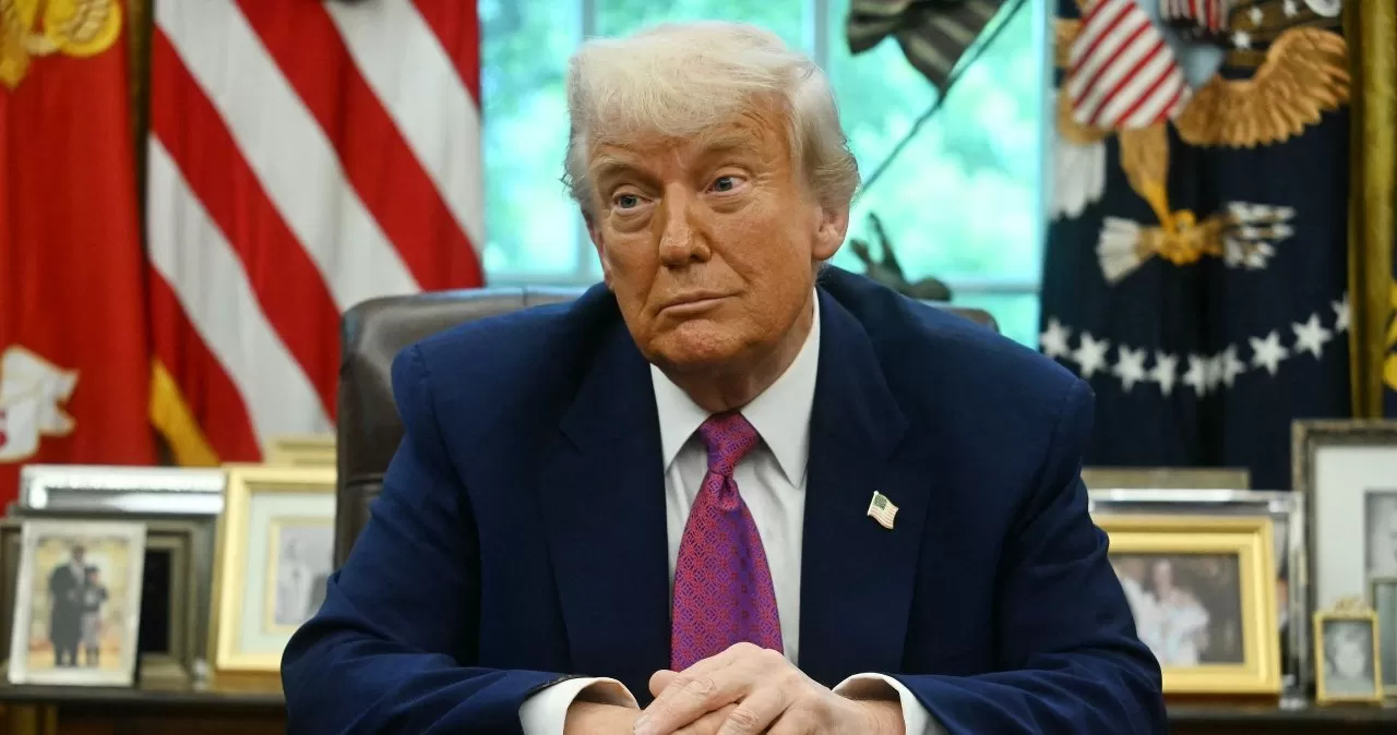 Donald Trump - Cieśnina Ormuz
